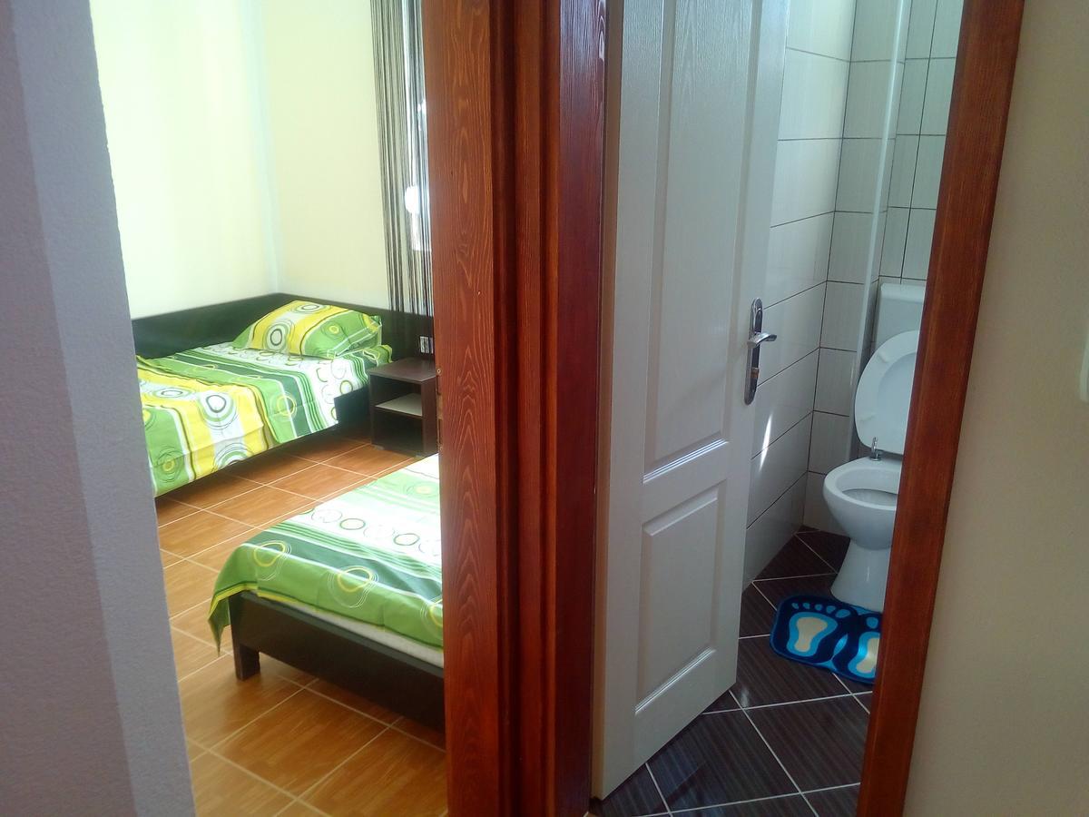 Apartmani Zecevic Budva Oda fotoğraf